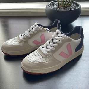 Veja x Madewell Leather V10 Lace up Sneakers